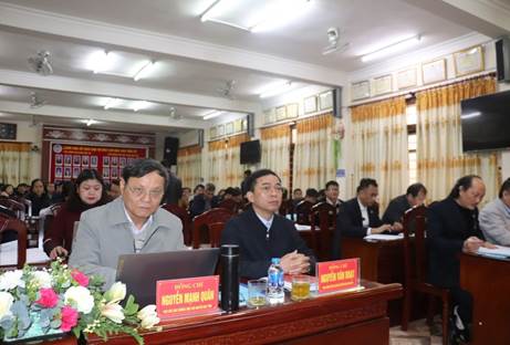 Description: C:\Users\Admin\Desktop\Viết bài\z5100792849819_8145db1cd46f48a4e221a6a90a9f48ef.jpg